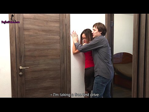 ❤️ Sexy Realtor Amagwedeza Mapusi Ake Kumagulitsa Chipinda Chake - Krempai Zigololo pa ife ️❤