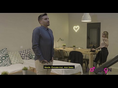 ❤️ PORNBCN 4K Mzimayi wina wokhwima mawere akulu akufuna kubetiridwa kumatako gigolo wachichepere wokhala ndi dick blowjob amortism kulimba kwamanja ntchito galu kalembedwe kankhongola kunyambita pachimake French subtitles Zigololo pa ife ️❤